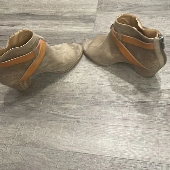 Lucky Brand Leather Peep Toe Wedges Size 6.5 - Picture 7 of 7